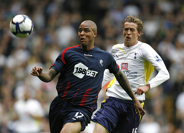 更多的是在 更多的是在